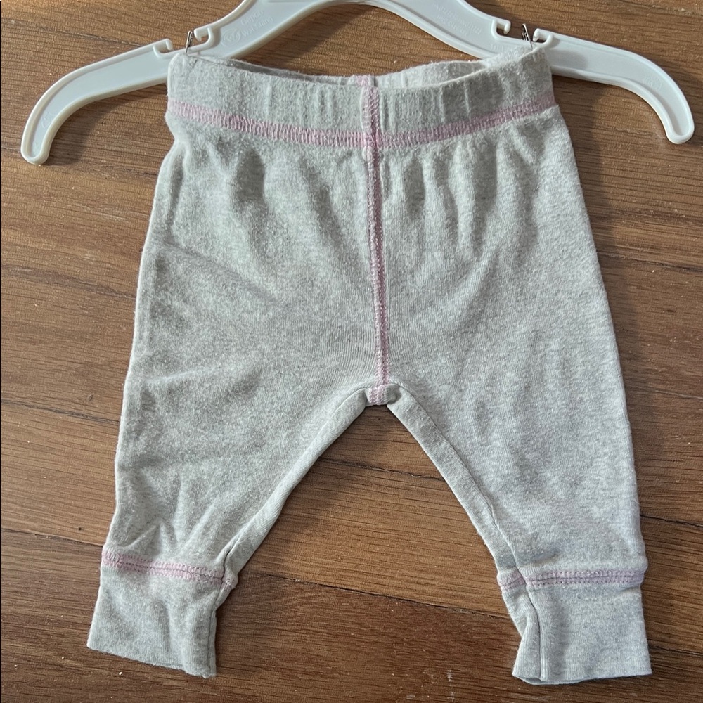 3 for $9 
Great condition Gerber Gray Baby Pants with Pink Stitching, size 0-3M